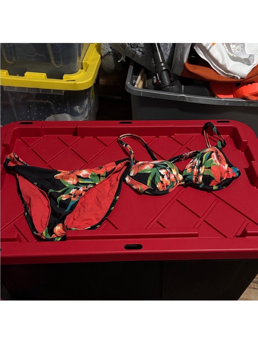 Floral Underwire Bikini Set in Red and Black